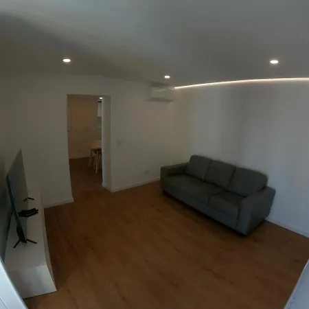 Lisbon, Renovated T2 Near Rossio 아파트 *