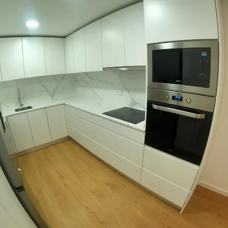 Lisbon, Renovated T2 Near Rossio Appartamento Lisbona
