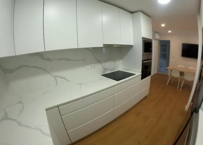 Lisbon, Renovated T2 Near Rossio 아파트 *